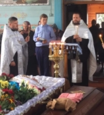 Громада на Волині провела в останню путь військовослужбовця Анатолія Дмитрука