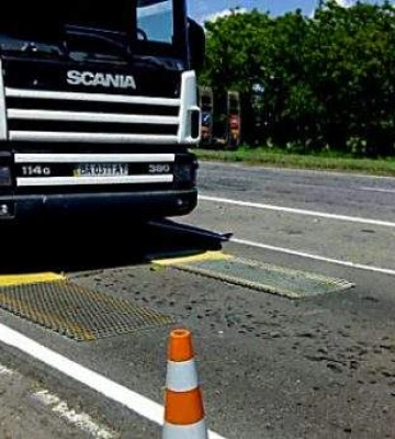 Виконком міськради Миколаєва заборонив вантажівкам зʼїжджати з Одеського шосе на прилеглі вулиці