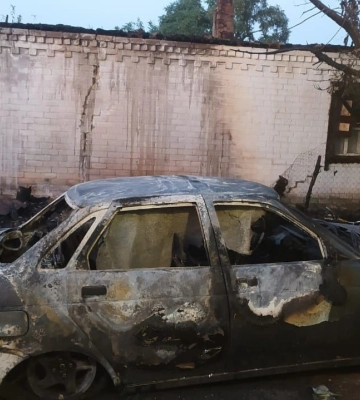 Через ревнощі чоловік спалив автівку бойфренда колишньої на Харківщині