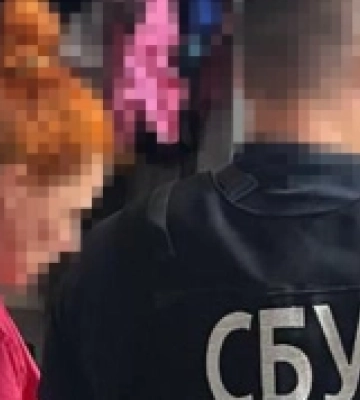СБУ затримала бухгалтерку одеського заводу, яка за вказівкою ФСБ коригувала ракетні удари по місту