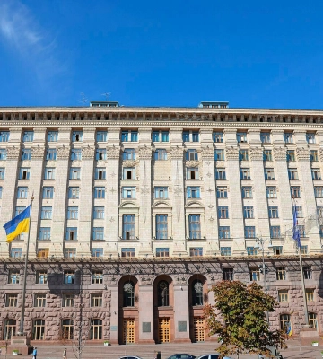 У Києві запровадять новий зразок перепусток для проїзду на авто під час комендантської години