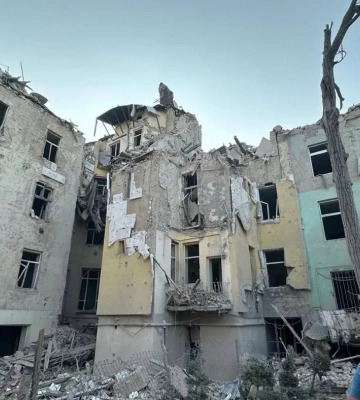 Польща готова допомогти відбудувати Львів після ракетного удару рф - Туск