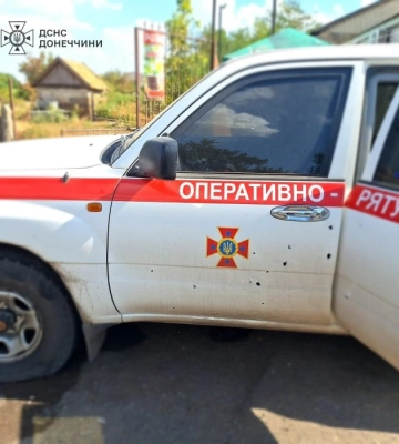 Евакуаційна група потрапила під обстріл на Донеччині, є поранені