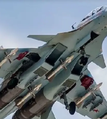 Российский Су-30 пропал под Крымом - соцсети