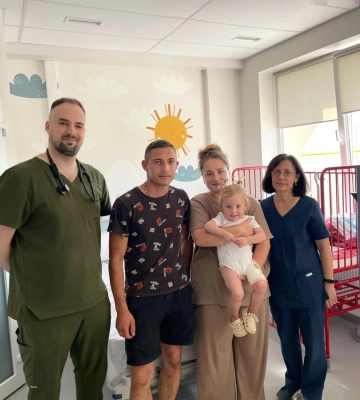Львівські та рівненські лікарі врятували дівчинку, яка ледь не загинула через вітрянку