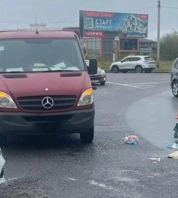 Біля Львова у ДТП загинув водій кросовера