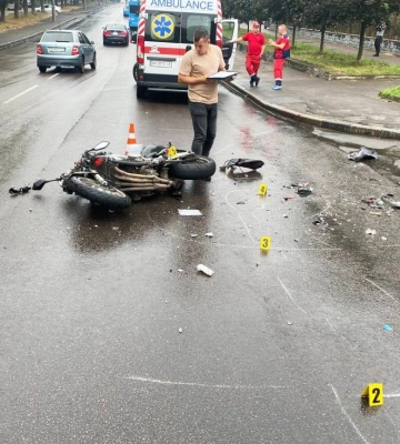 У Рівному на вулиці Київській сталася ДТП