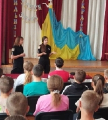 У селі на Волині школярам розповіли про безпеку на дорозі