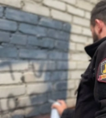 У Луцьку зафарбували понад 70 рекламних написів наркотиків