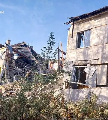 РФ влучила у житловий будинок на Харківщині: постраждала 86-річна жінка
