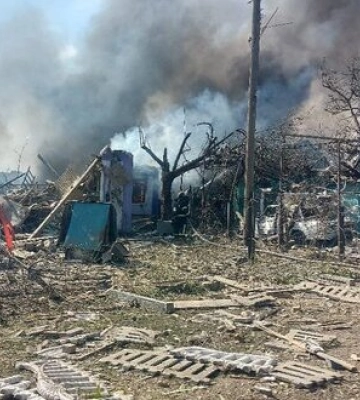 Рашисти влучили у житловий будинок у Красноярському на Донеччині, вбили 81-річну жінку