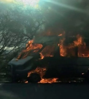У Києві затримали 5 чоловіків, яких підозрюють у підпалі військових авто