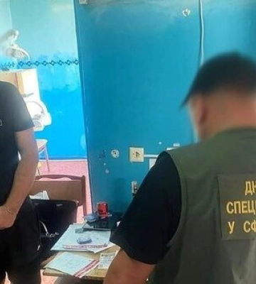 Лікар ВЛК на Дніпропетровщині вимагав 20 тис. грн хабаря за зміну категорії придатності, - прокуратура. ФОТО