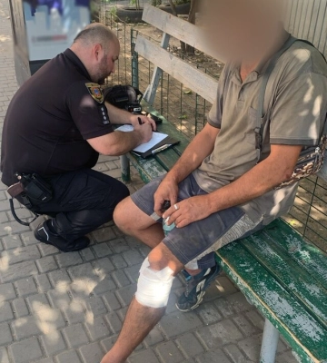 В Одесі чоловік палицею побив працівника ТЦК (ФОТО)