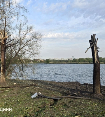 Окупанти вдарили по одному з густонаселених районів Харкова