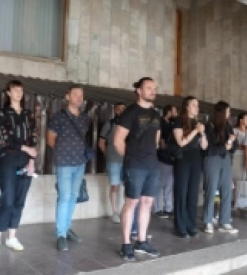 У Харкові попрощалися з 18-річною художницею Нікою Кожушко, яка загинула внаслідок російського авіаудару 30 серпня