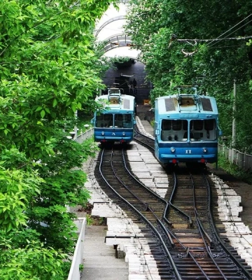 В Киеве временно остановили движение фуникулера