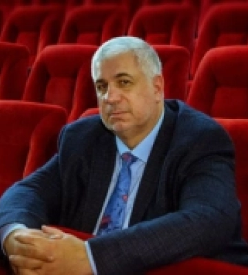 Помер художній керівник Дніпровського театру опери та балету Костянтин Пінчук