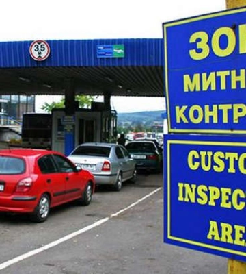 На Волині на 170 тисяч оштрафували білоруса, який через війну не встиг вивезти авто з України