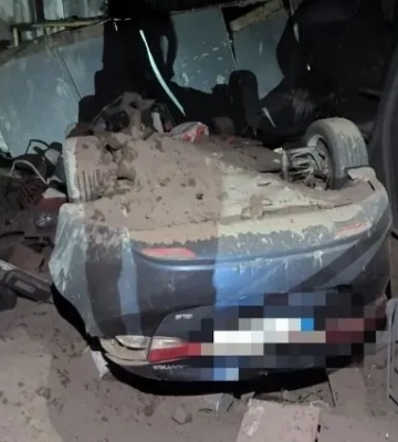 Оккупанты ударили КАБом по Ахтырке на Сумщине: повреждена многоэтажка