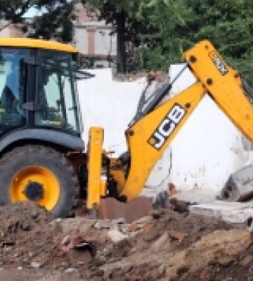 У Білгороді-Дністровському триває будівництво укриття для закладу загальної середньої освіти