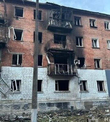 Чоловік, який постраждав від ворожої атаки на Конотоп, помер у лікарні