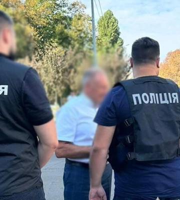 $2 тис. за вступ на аспірантуру: Затримано проректора столичного університету. ФОТО