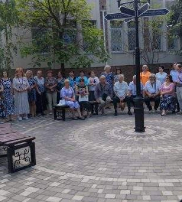 Напередодні Дня міста у Миколаєві відкрили пам&#039;ятну дошку відомому землякові