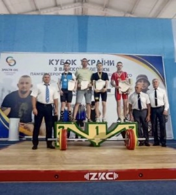 Миколаївські спортсмени призери та переможці Кубку України з важкої атлетики