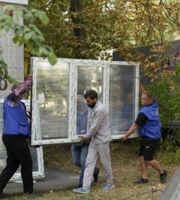 Будинкам, що постраждали у Полтаві внаслідок ракетного удару надали вікна
