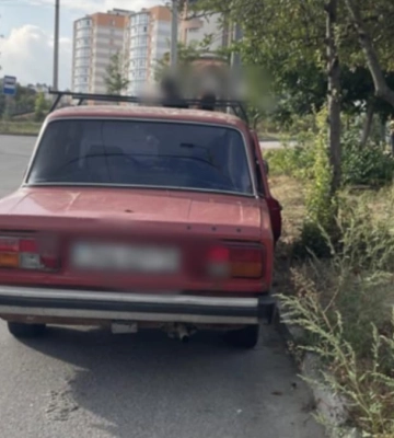З ознаками сп’яніння та без права керувати автомобілем: патрульні виявили франківця, який порушив ПДР