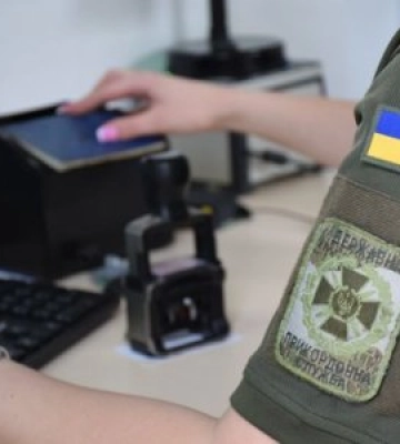 Цієї ночі в пункті пропуску «Вилок» прикордонники Мукачівського загону припинили спробу незаконного перетину кордону