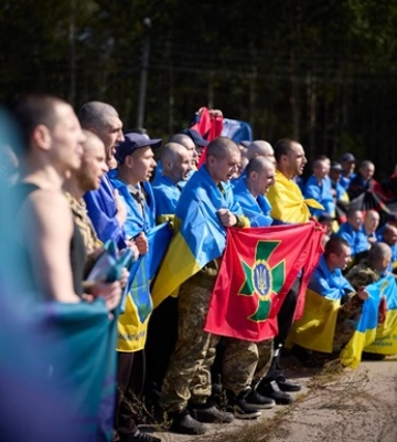 Украина вернула из плена 103 воинов - Зеленский