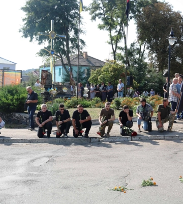 В охопленій вогнем рівненській квартирі врятували собаку (ФОТО)