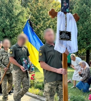 У Нововолинську провели в останню путь воїна Руслана Суса 