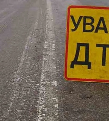 У Шостці поліцейський, який спеціалізується на розслідуванні ДТП, потрапив у ДТП