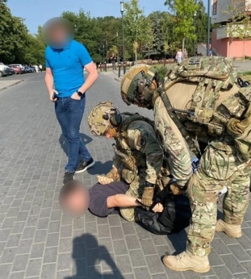 У Луцьку затримали чоловіка, який стріляв по посту охорони ТЦК