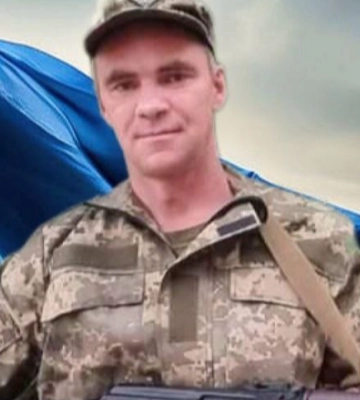 «Коханий чоловік, люблячий батько»: волинянин отримав смертельні осколкові поранення внаслідок влучання дрона