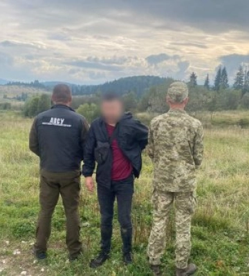 Прикордонники Львівщини за допомогою дрона виявили 32-річного ухилянта із Запоріжжя