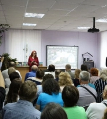 Справжнє слово та духовна єдність: у Луцьку відбувся літературний форум «про СЛОВО» 