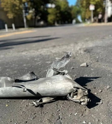 У лікарні помер чоловік, який отримав тяжкі травми внаслідок обстрілу Дніпровського району Херсона