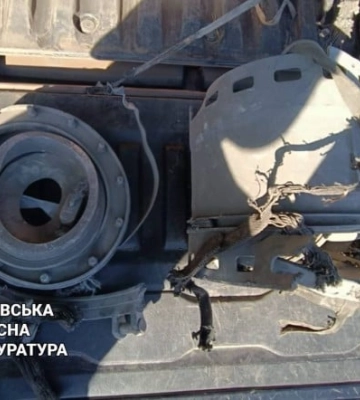 Росіяни вдарили з “Торнадо-С” по селу на Харківщині, є загибла та поранені