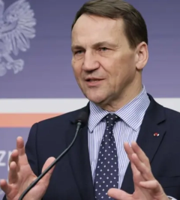 США зупинить допомогу Україні? Сікорський відповів, чи зможе ЄС її компенсувати