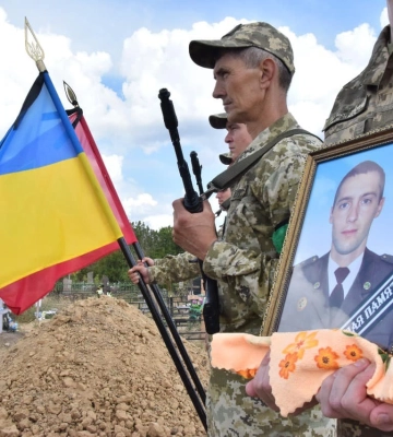 На Одещині попрощалися із загиблим прикордонником Сергієм Дачевим