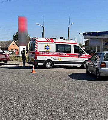 У Сумах зіткнулися Фольксваген та Деу: є постраждалий