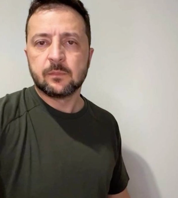 Україні потрібна далекобійність, щоб нищити авіацію РФ, —  Зеленський наприкінці 935-ї доби війни