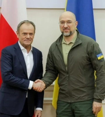 Україна запропонувала Польщі допомогти в подоланні наслідків повені: реакція Туска