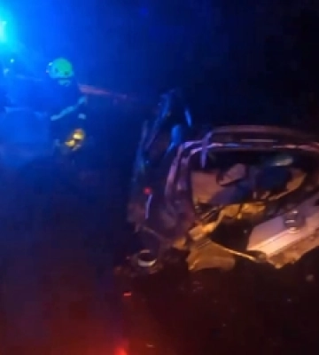 Авто в&#039;їхало у припарковану вантажівку: на Волині сталася смертельна ДТП