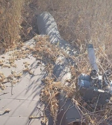 Пограничники показали сбитый в Сумской области &quot;шахед&quot;, упавший в поле