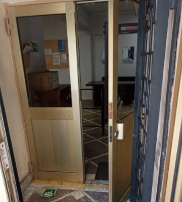 Ракетным обстрелом повреждено помещение судебных учреждений Львовской и Сумской областей, фото